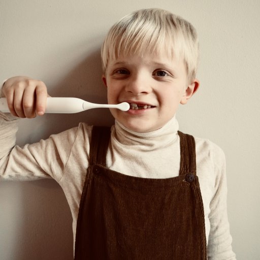 Hydrosonic Pro fra Curaprox i test hos vores familier