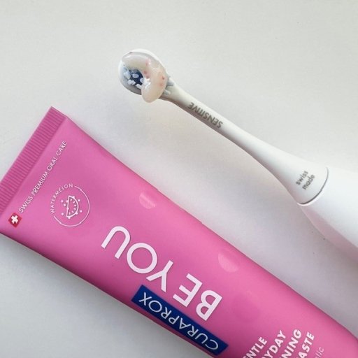 Hydrosonic Pro fra Curaprox i test hos vores familier