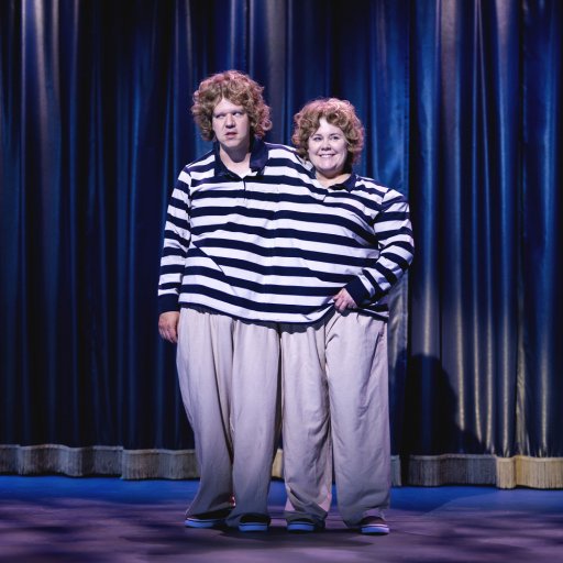 Glassalen i Tivoli danner rammen om Tivolirevyen 2025 (fotos af Camilla Winther)