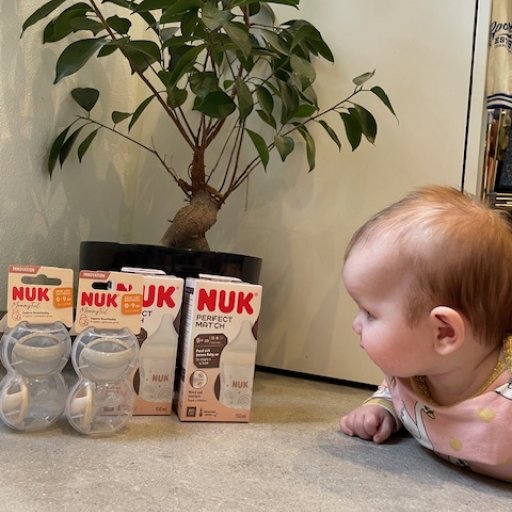 Bløde, ammevenlige produkter designet til babyens naturlige suttebehov