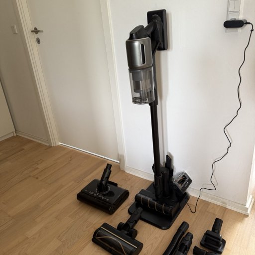 Dreame Z30 AquaCycle kombinerer støvsugning og gulvvask i én rengøring