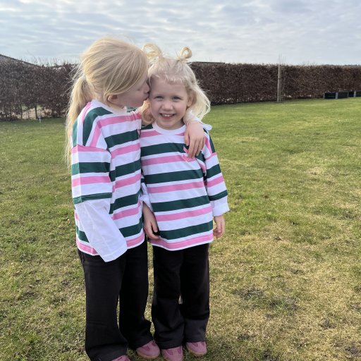 Bløde materialer og moderne look – komfort hele dagen