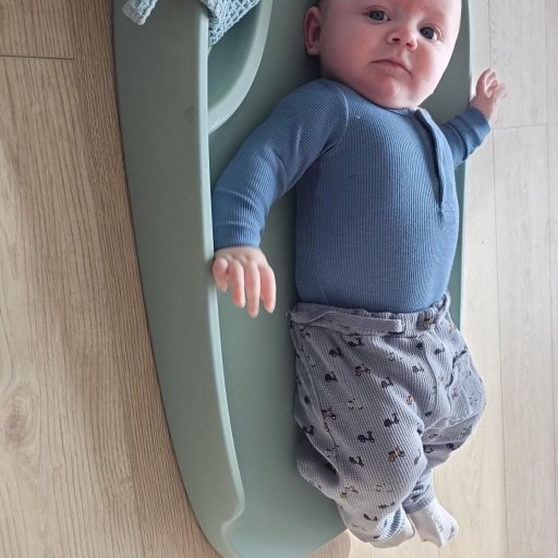 Blødt og behageligt materiale med høj komfort for barnet