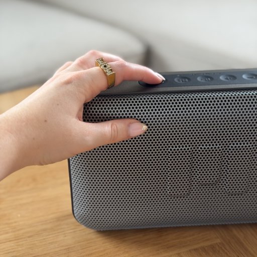 Stilren højttaler der passer ind i ethvert hjem