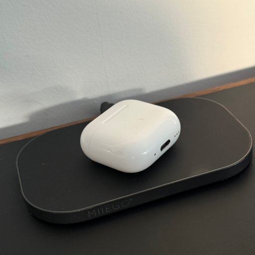 En stilfuld løsning til trådløs opladning i hverdagen