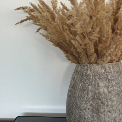 En stilfuld løsning til trådløs opladning i hverdagen