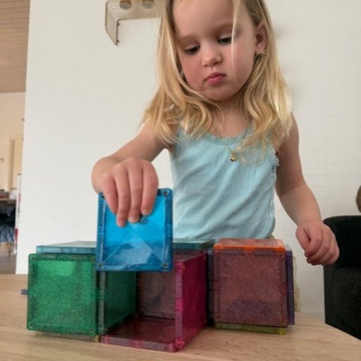 Glitterdesign der gør legen endnu sjovere