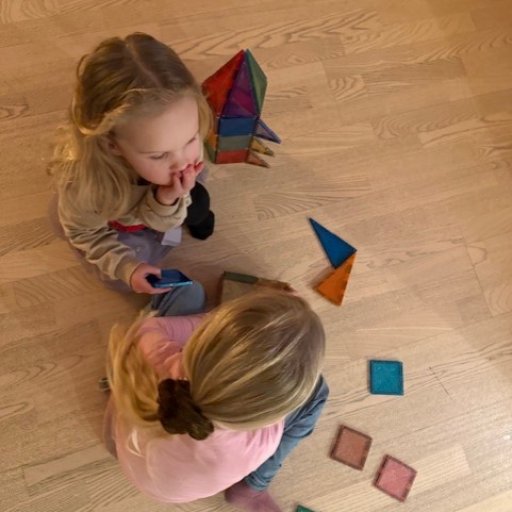 Glitterdesign der gør legen endnu sjovere