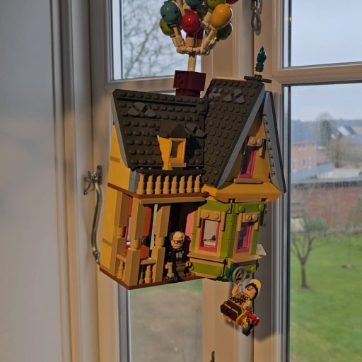 Detaljeret byggeri med autentisk stemning fra filmen