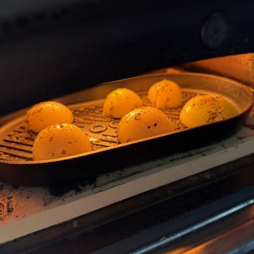 Pizzaovnen kan også bruges til kød, grøntsager og lækre ovnretter