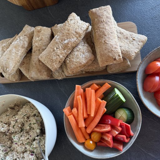 Luftige og sprøde sandwichstykker direkte fra ovnen