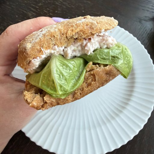 Luftige og sprøde sandwichstykker direkte fra ovnen