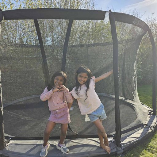 Premium kvalitet, sikkerhed og fantastisk affjedring samlet i én trampolin