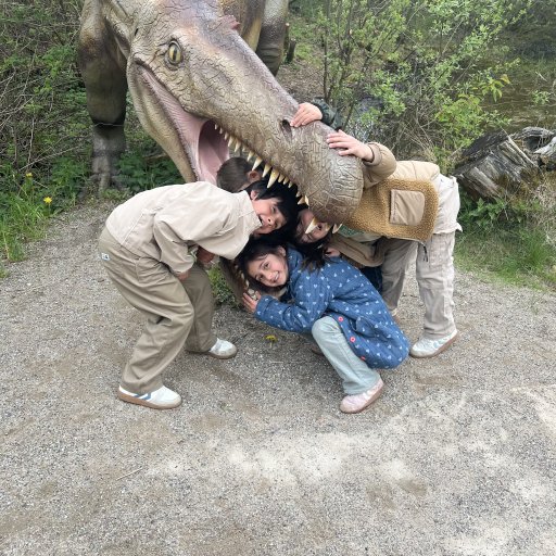 En dag fyldt med familiehygge, dyr og dinosaurer