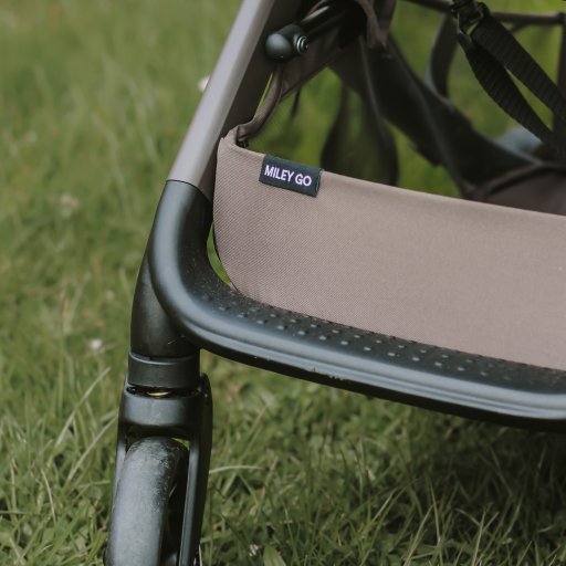 Easywalker Miley Go gør hverdagen nemmere med let komfort og smart sammenfoldning