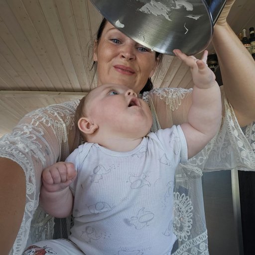 Valsemøllen Sommermarengs gør det nemt at servere en flot pavlova – der skal kun tilsættes vand
