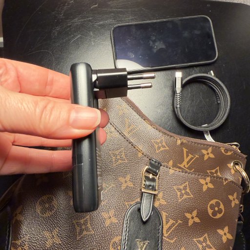 Fold’n’Go GaN Charger 65W – en kraftfuld oplader, der kan foldes sammen og fylder minimalt i tasken